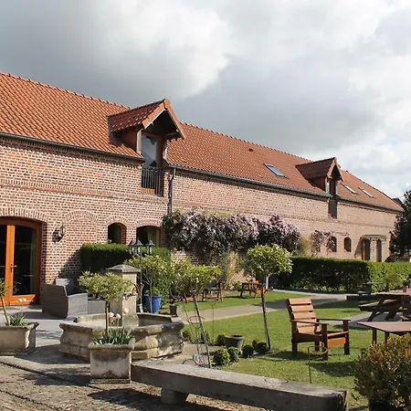 费梅德莫特科威兹酒店 3* Crèvecoeur-sur-lʼEscaut
