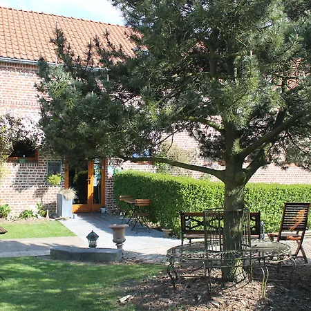 Ferme De Montecouvez Bed & Breakfast Crèvecoeur-sur-lʼEscaut