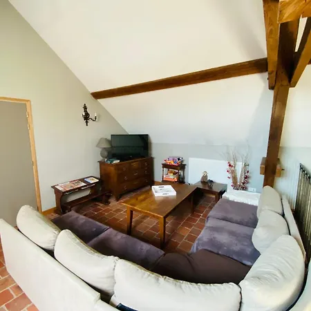 Ferme De Montecouvez Bed & Breakfast 3*