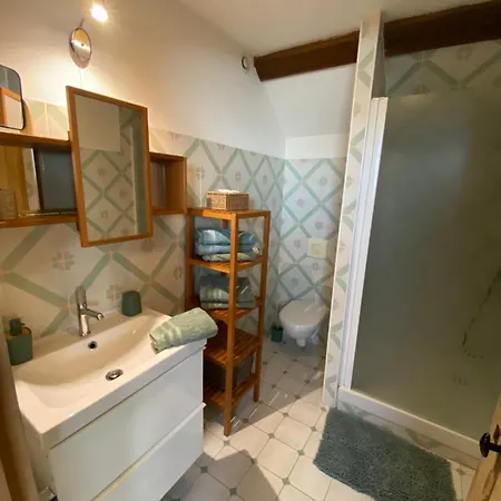 Ferme De Montecouvez Bed & Breakfast 3*