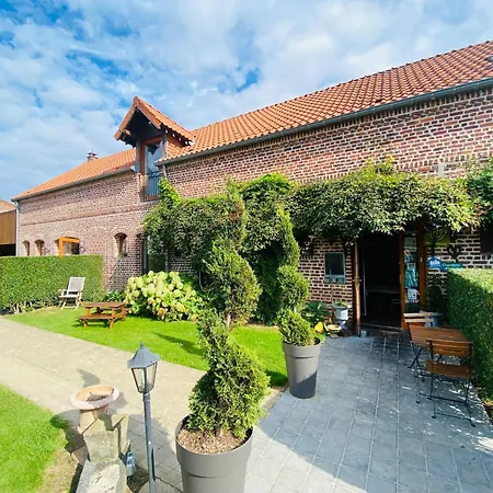 Ferme De Montecouvez Bed & Breakfast Crèvecoeur-sur-lʼEscaut