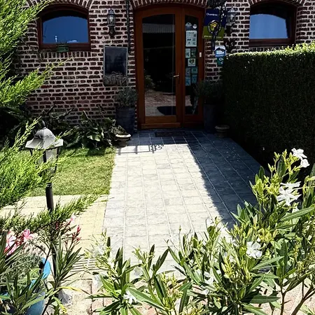 Ferme De Montecouvez Crèvecoeur-sur-lʼEscaut